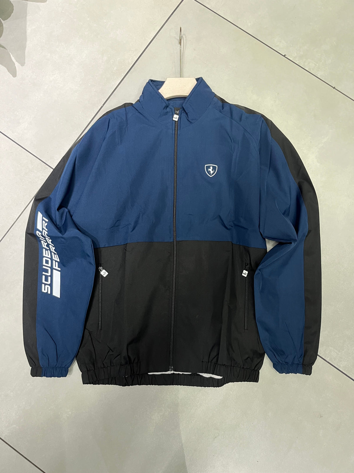 JACKET | NAVY BLUE AND BLACK