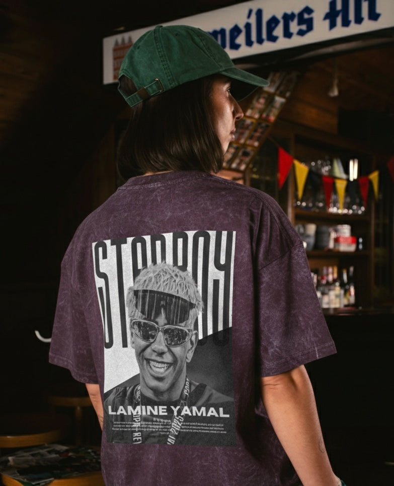 Wear the Legend: LAMINE YAMAL  printed unisex oversized T-Shirt