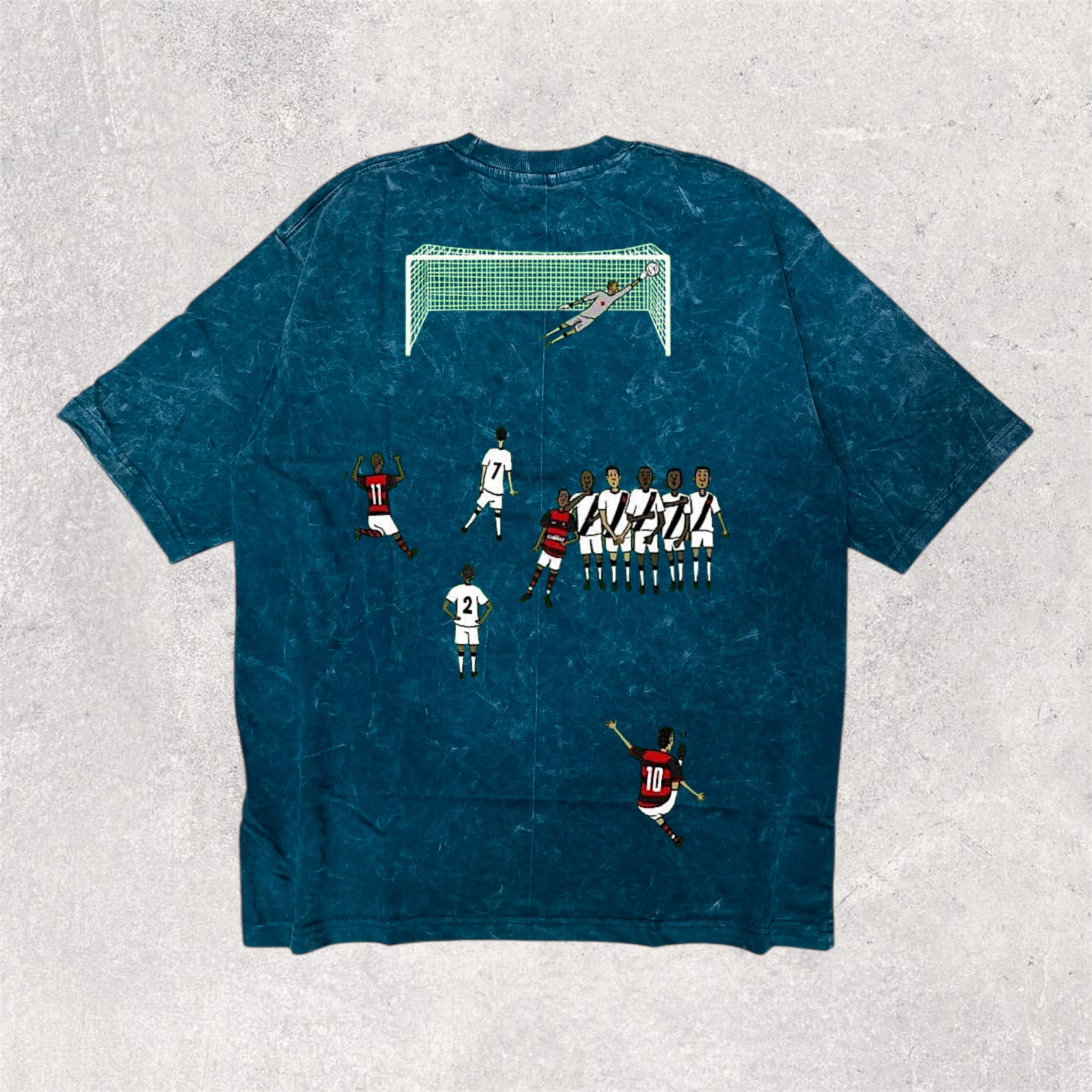 Wear the Legend: free kick - printed unisex oversized tshirt