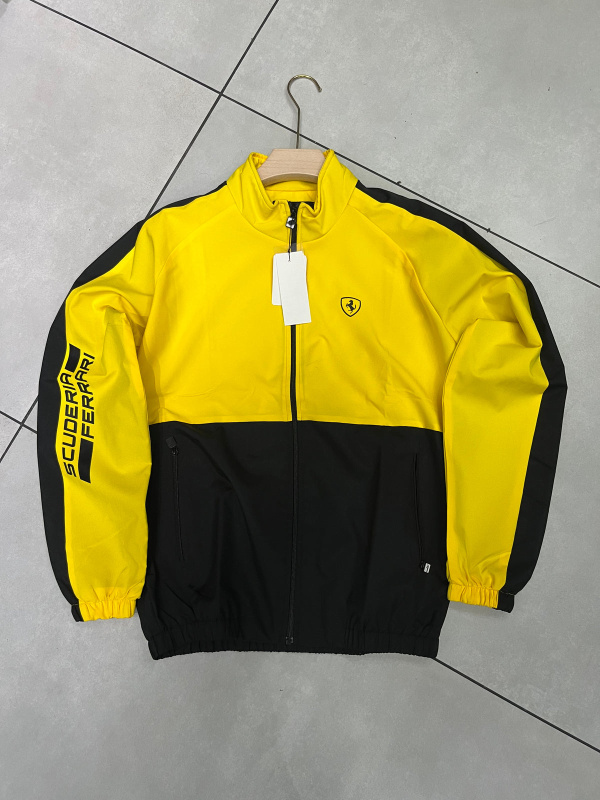 JACKET | YELLOW AND BLACK