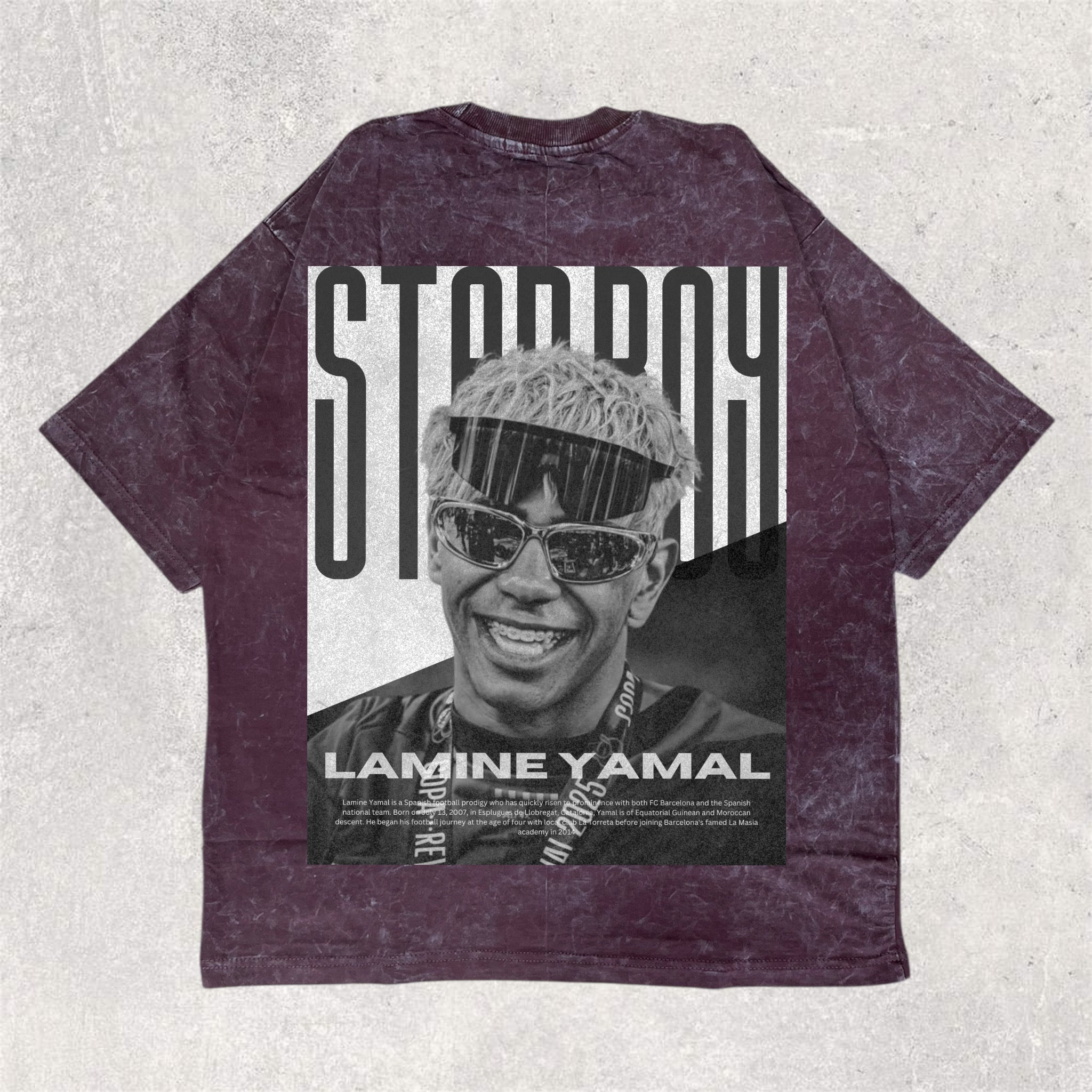 Wear the Legend: LAMINE YAMAL  printed unisex oversized T-Shirt