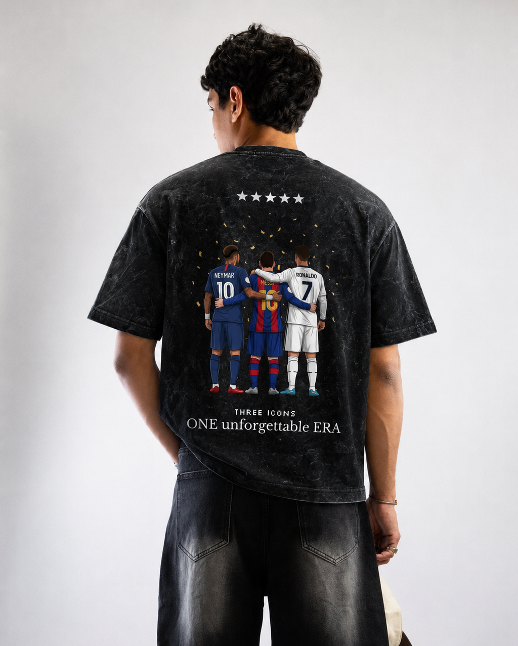 Wear the legend : THREE ICONS printed oversized unisex tshirt